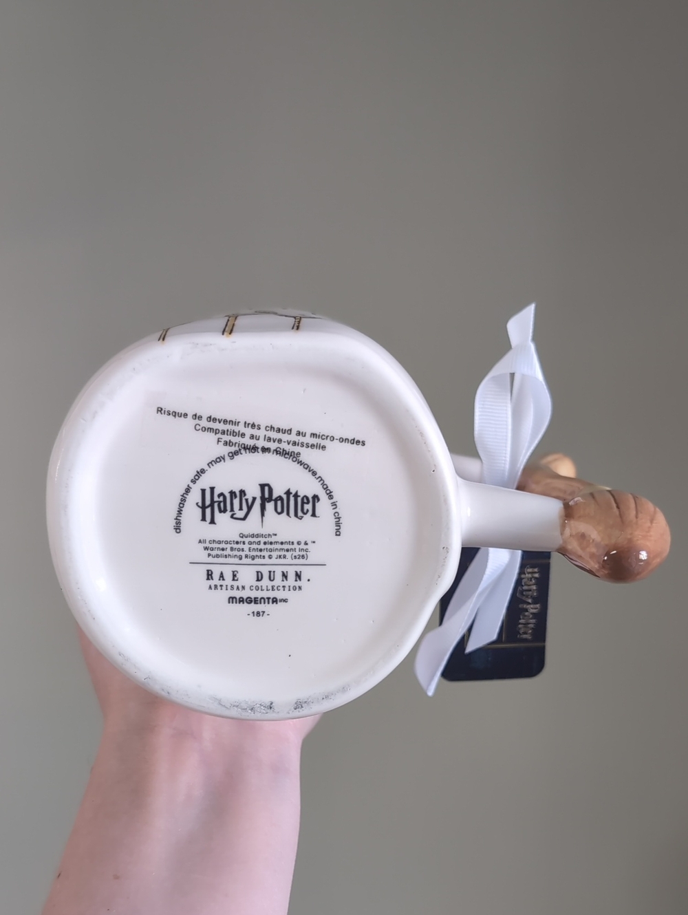 Rae Dunn x Harry Potter QUIDDITCH Movie Icon Mug with Broomstick Handle 🧹 - Picture 5 of 6